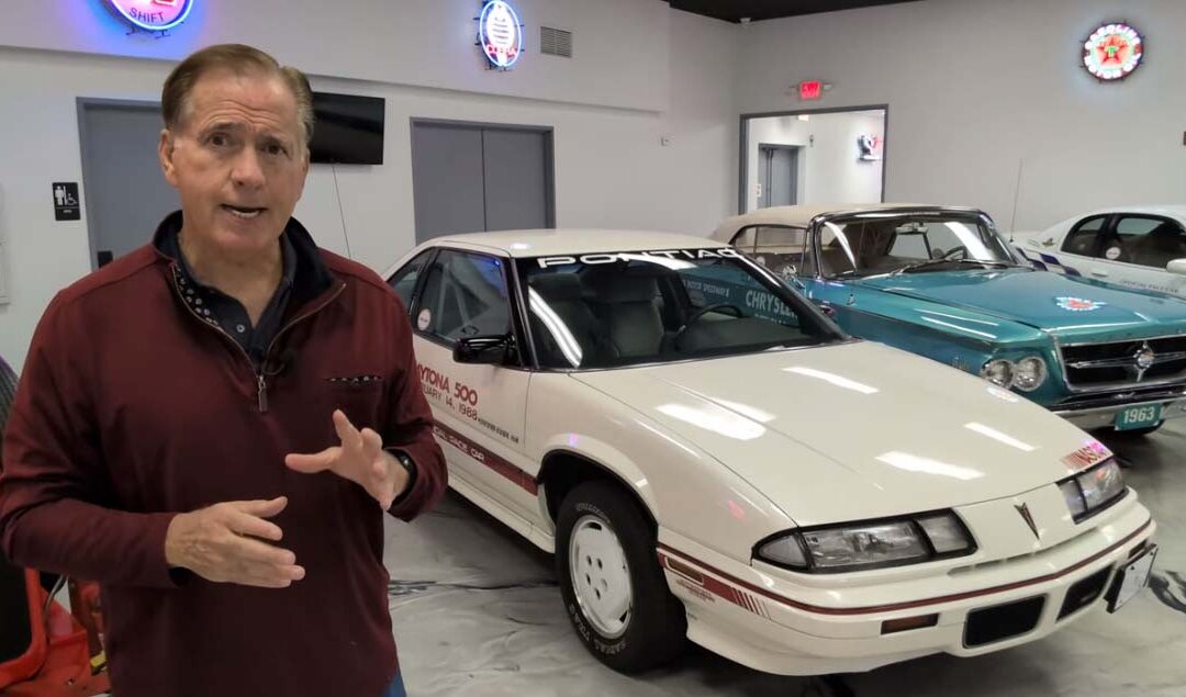 Meet the Sleekest Car of 1988 – The Pontiac Grand Prix